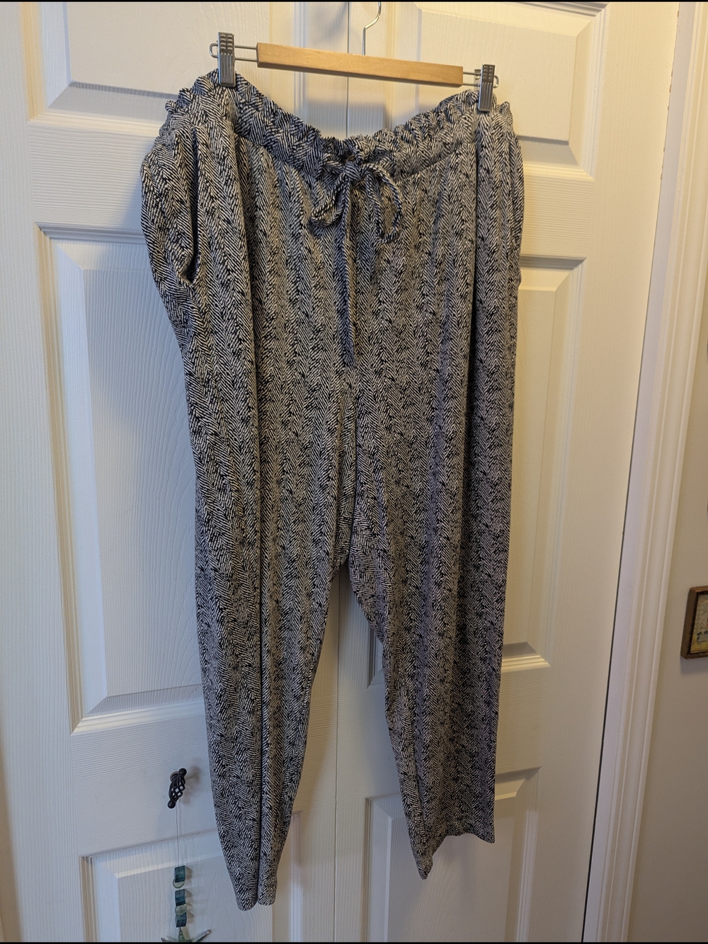 Torrid Black & White Drawstring Trousers